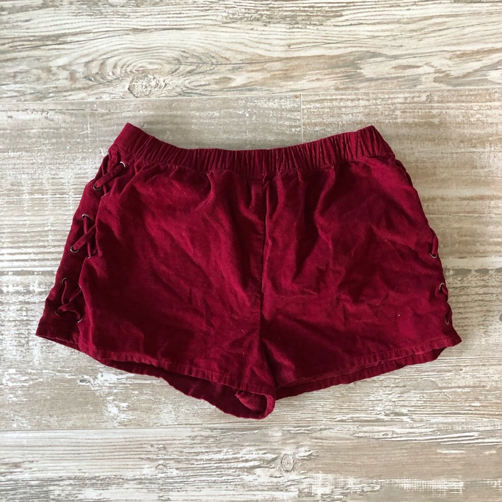red forever 21 shorts